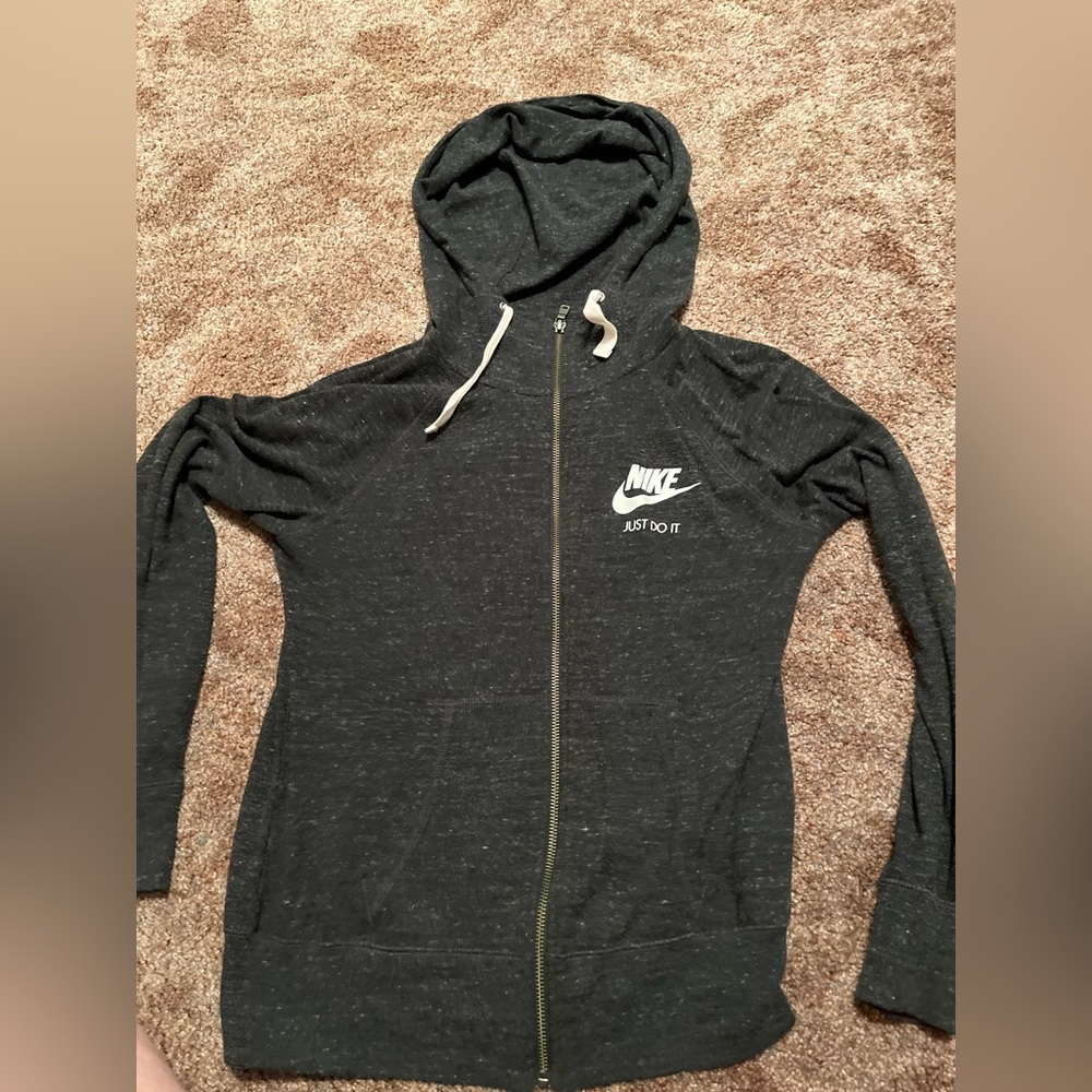 Size Small Nike Zip zip